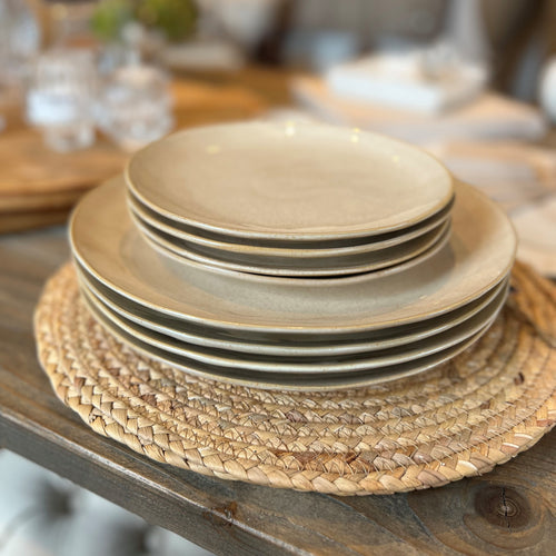 Set Of 4 Beige Stoneware Dinner Plates