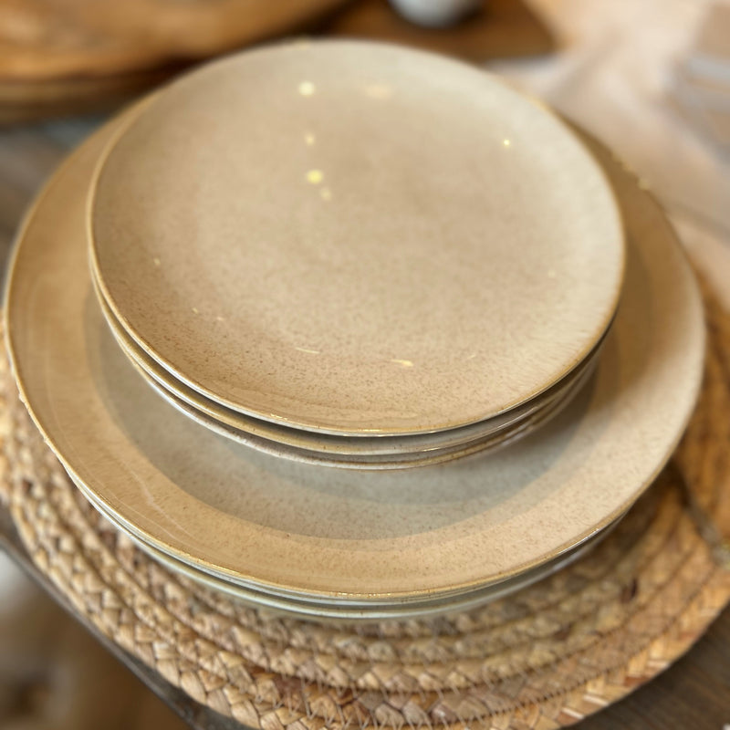 Set Of 4 Beige Stoneware Dinner Plates