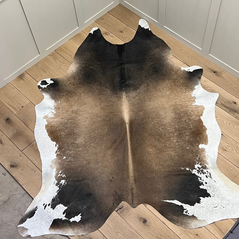 Cowhide Large 16227