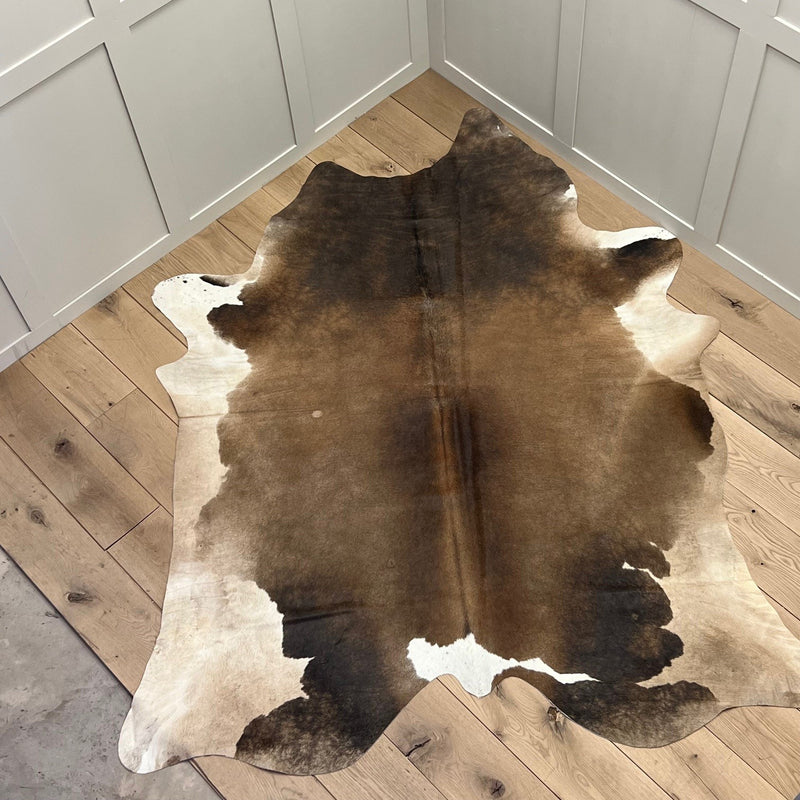 Cowhide Large 16239